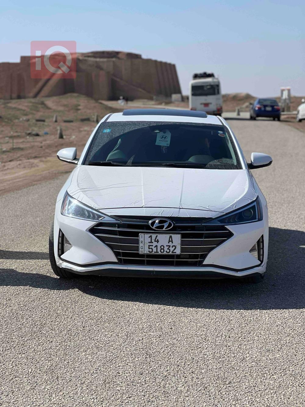 هیوندای ئەلەنترا